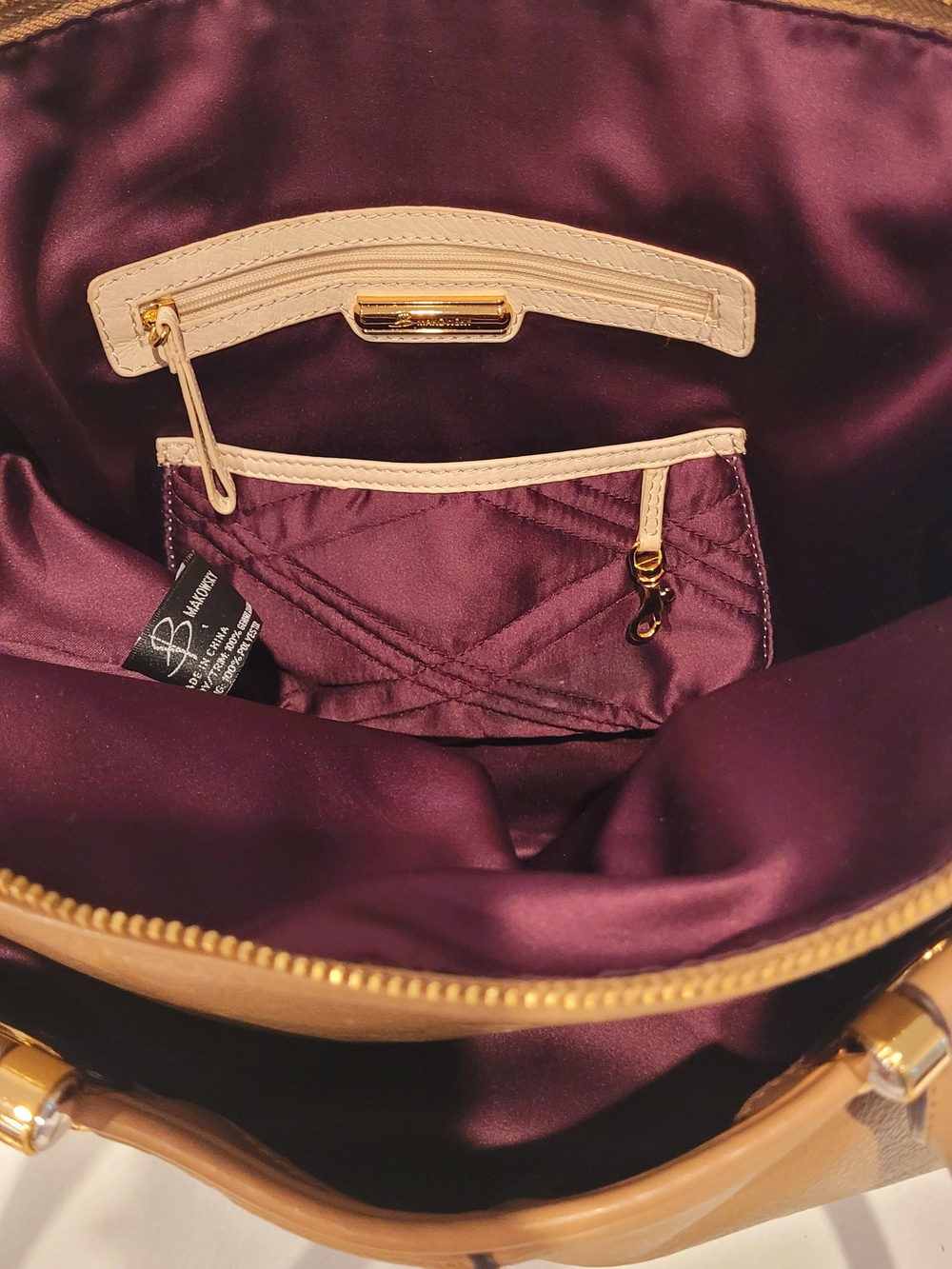 B. Makowsky Tan Leather Shoulder Bag with Gold Hardware - Picture 12 of 13
